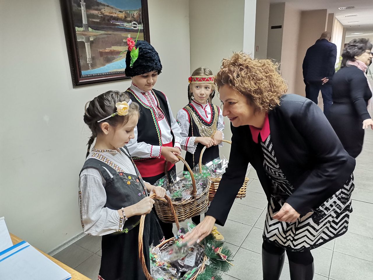 С коледарски поздрав започна последното за годината заседание на Общински съвет - Плевен